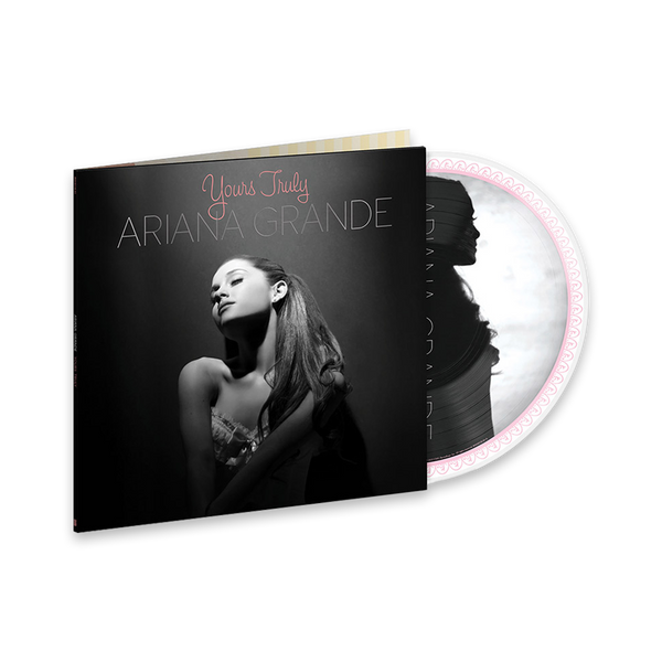 yours-truly-picture-10-me-anniversaire-store-ariana-grande